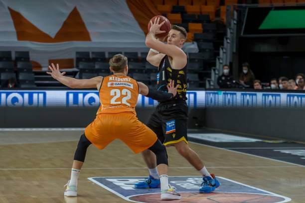 出色的技战 出色的技战