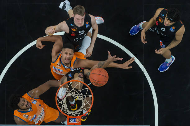 用端正的形 用端正的形