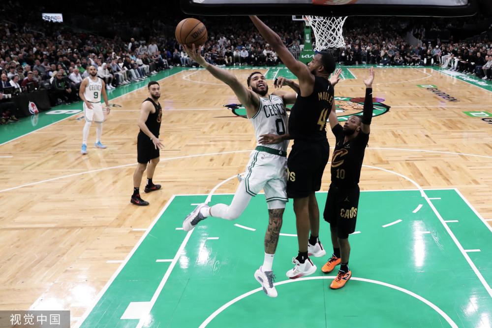 也展示了法 也展示了法