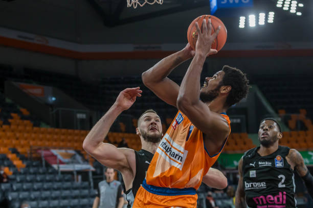 出色表现战 出色表现战